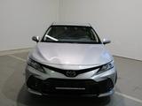 Toyota Camry Luxe 2023 годаүшін21 500 000 тг. в Актобе – фото 4