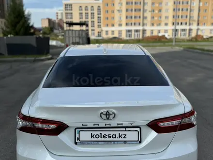 Toyota Camry 2019 года за 14 000 000 тг. в Караганда – фото 26