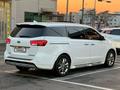 Kia Carnival 2015 года за 10 700 000 тг. в Шымкент – фото 4