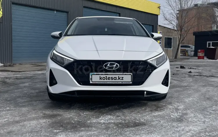 Hyundai i20 2023 годаfor8 200 000 тг. в Караганда