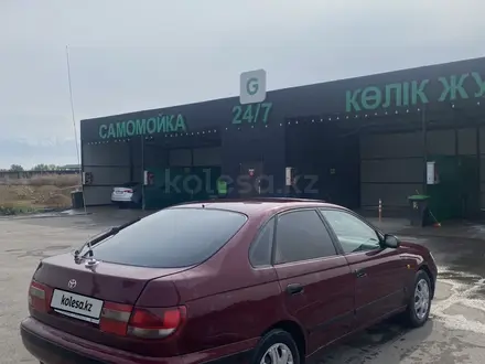 Toyota Carina E 1996 года за 1 800 000 тг. в Алматы – фото 5