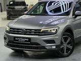 Volkswagen Tiguan 2017 года за 13 000 000 тг. в Шымкент – фото 3