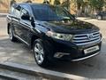 Toyota Highlander 2011 годаүшін13 100 000 тг. в Караганда