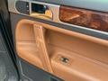 Volkswagen Touareg 2005 года за 4 200 000 тг. в Алматы – фото 12