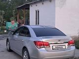 Chevrolet Cruze 2009 года за 3 400 000 тг. в Семей – фото 2