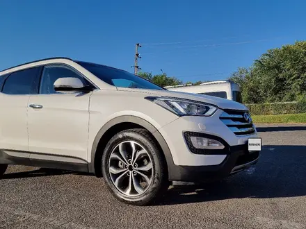 Hyundai Santa Fe 2014 года за 10 000 000 тг. в Шымкент – фото 9