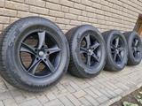 Зима с дисками. Лендкрузер.100/200. Лексус. Шины комплектом за 200 000 тг. в Алматы