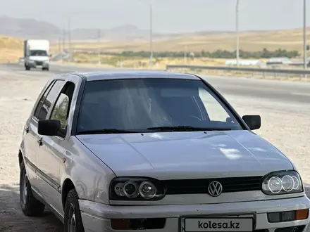 Volkswagen Golf 1996 года за 1 200 000 тг. в Шымкент – фото 4