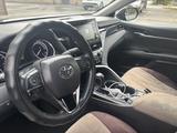 Toyota Camry 2021 годаүшін14 900 000 тг. в Семей – фото 5
