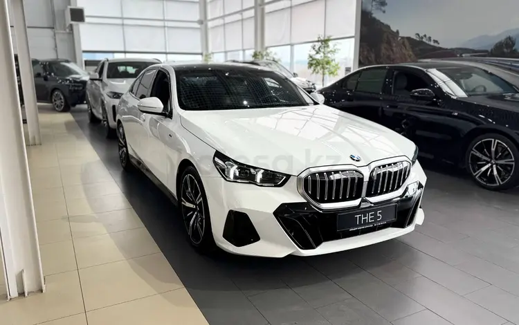 BMW 530 XDrive 2025 года за 40 000 000 тг. в Караганда
