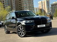 BMW X7 2021 года за 47 000 000 тг. в Астана