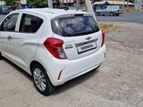 Chevrolet Spark 2017 года за 4 200 000 тг. в Шымкент – фото 4