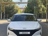 Hyundai Elantra 2022 года за 7 200 000 тг. в Алматы – фото 2