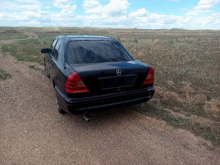 Mercedes-Benz C 180 1993 года за 1 200 000 тг. в Аягоз – фото 3