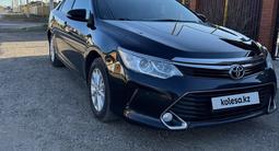 Toyota Camry 2016 года за 9 900 000 тг. в Астана – фото 3