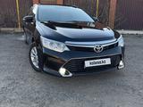 Toyota Camry 2016 года за 10 800 000 тг. в Астана