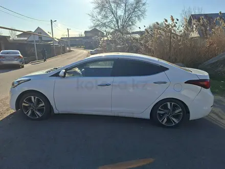 Hyundai Elantra 2014 года за 5 500 000 тг. в Алматы – фото 2
