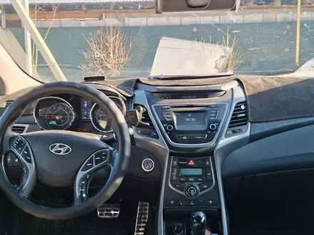 Hyundai Elantra 2014 года за 5 500 000 тг. в Алматы – фото 4