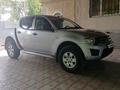 Mitsubishi L200 2011 года за 4 800 000 тг. в Алматы – фото 2