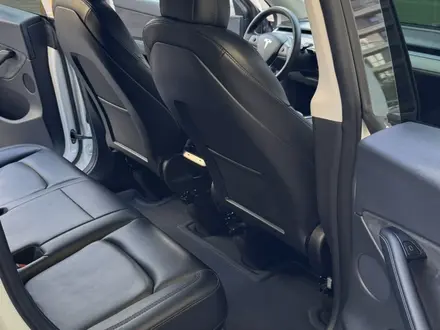 Tesla Model Y 2022 года за 15 000 000 тг. в Алматы – фото 14