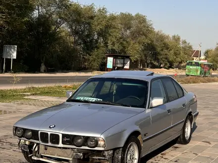 BMW 520 1992 года за 1 600 000 тг. в Алматы – фото 4