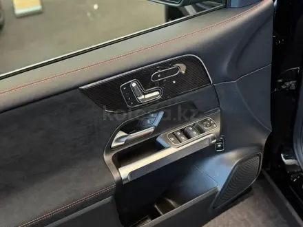 Mercedes-Benz GLB 250 4MATIC 2025 года за 36 384 417 тг. в Алматы – фото 4