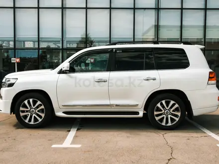 Toyota Land Cruiser 2017 года за 31 800 000 тг. в Актау – фото 3