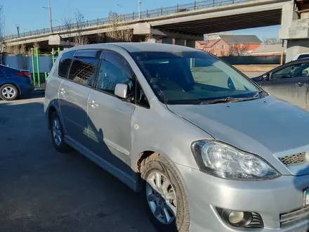 Toyota Ipsum 2005 года за 4 950 000 тг. в Атырау – фото 2