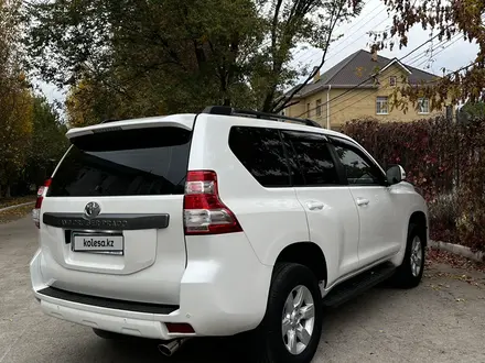 Toyota Land Cruiser Prado 2015 года за 17 000 000 тг. в Актобе – фото 9