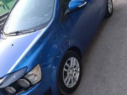 Chevrolet Aveo 2013 года за 3 400 000 тг. в Астана – фото 2