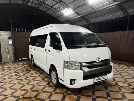 Toyota Hiace 2014 года за 14 800 000 тг. в Алматы