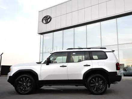 Toyota Land Cruiser Prado Luxe+ 2025 года за 48 390 000 тг. в Шымкент – фото 3