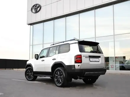 Toyota Land Cruiser Prado Luxe+ 2025 года за 48 390 000 тг. в Шымкент – фото 2