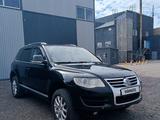 Volkswagen Touareg 2008 года за 5 700 000 тг. в Караганда – фото 3