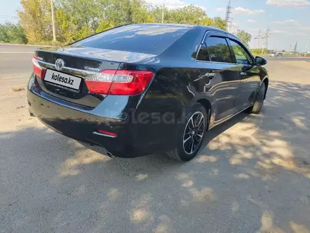 Toyota Camry 2013 года за 10 000 000 тг. в Уральск – фото 3