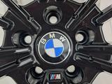 7050 BMW M5 R20 8, 5J 5x112 ET25 ЦО66, 6 Gloss Black за 440 000 тг. в Алматы – фото 4