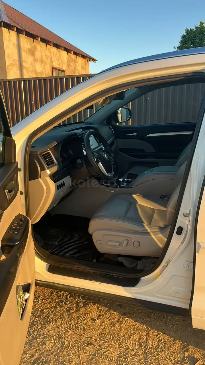 Toyota Highlander, 2017
