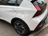 Hyundai Bayon 2024 года за 10 000 000 тг. в Караганда – фото 2