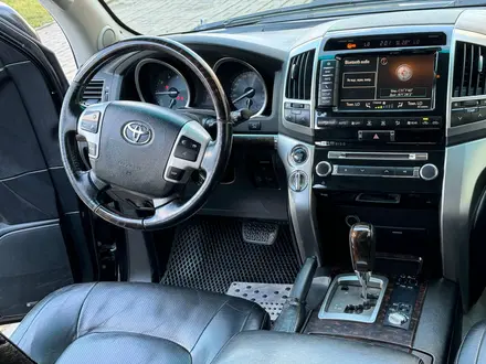 Toyota Land Cruiser 2012 года за 18 000 000 тг. в Астана – фото 15