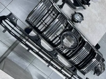 Решетка радиатора Toyota LC PRADO 150 ORIGINAL (2018-2024) за 10 000 тг. в Алматы
