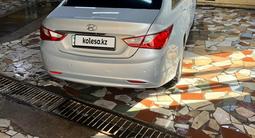 Hyundai Sonata 2011 года за 4 100 000 тг. в Астана – фото 5