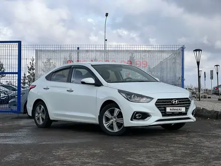 Hyundai Accent 2017 года за 7 590 000 тг. в Жезказган – фото 3