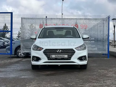 Hyundai Accent 2017 года за 7 590 000 тг. в Жезказган – фото 2