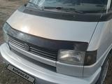 Volkswagen Caravelle 1995 года за 3 700 000 тг. в Караганда – фото 2