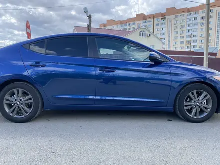 Hyundai Elantra 2018 года за 5 000 000 тг. в Атырау – фото 8