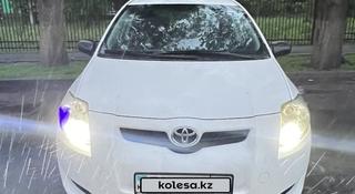 Toyota Auris 2009 года за 3 750 000 тг. в Алматы