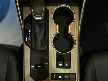 Toyota Highlander Luxe 2025 года за 26 500 000 тг. в Алматы – фото 20