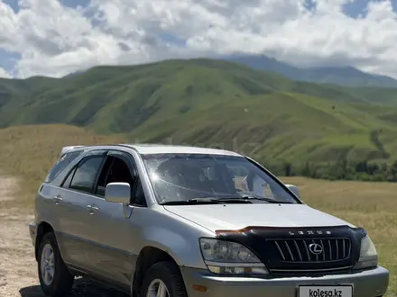 Lexus RX 300 2002 года за 5 000 000 тг. в Тараз – фото 2