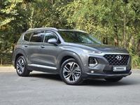 Hyundai Santa Fe 2020 годаүшін15 700 000 тг. в Алматы