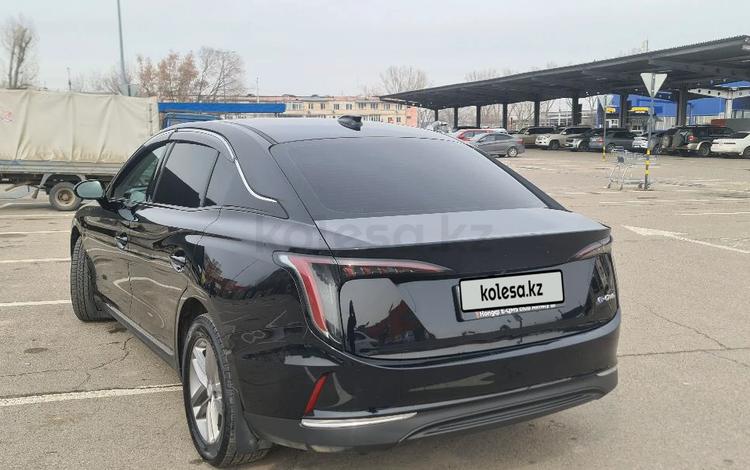 Hongqi E-QM5 — миниатюра 4